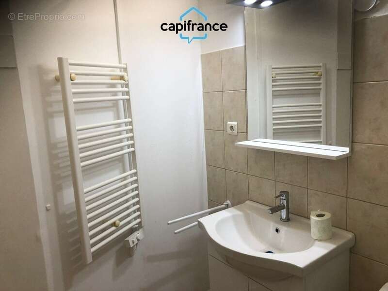 Appartement à AURIOL