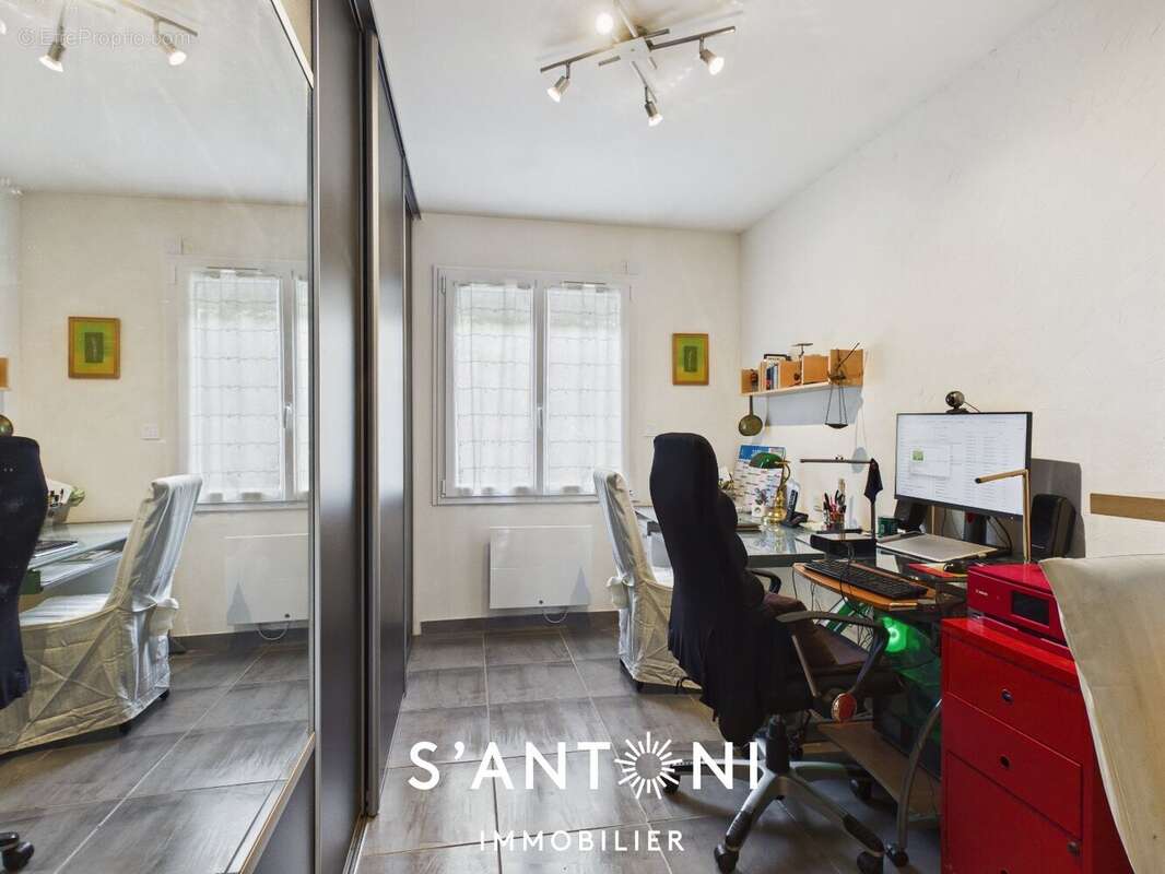 Maison T5 avec piscine dans quartier recherché à Béziers - photo 8