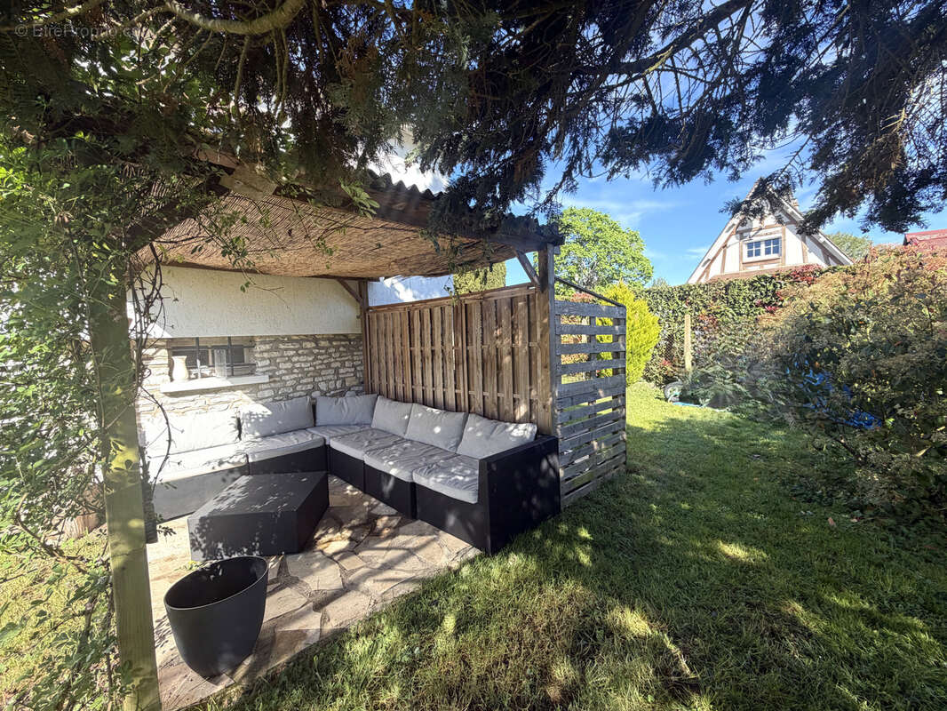Maison à ANET