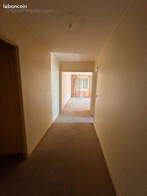 Appartement à CHAVILLE