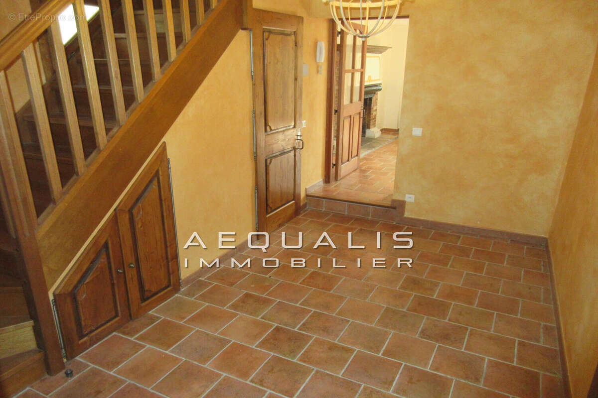 Maison à SAINT-MARTIN-DU-VAR