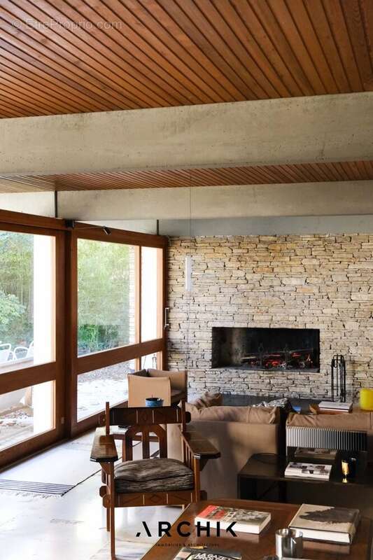 Maison 285 m² à Miramont-De-Guyenne  - photo 8