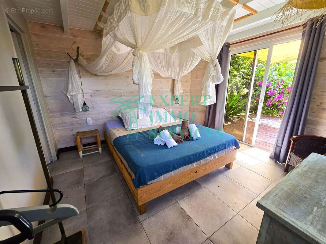 Maison à GRAND-BOURG