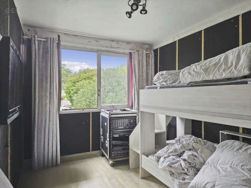 Appartement à vendre 4 pièces, T4 FONTENAY LE FLEURY (78) - photo 8