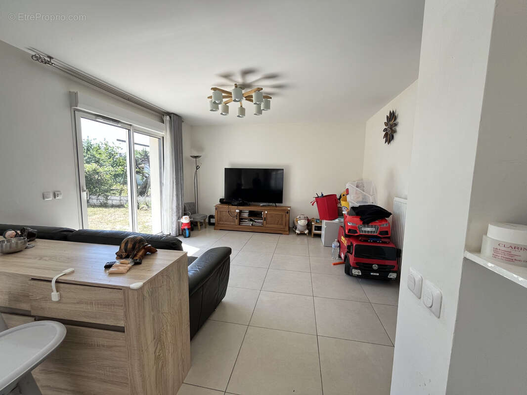 Maison à SARTROUVILLE