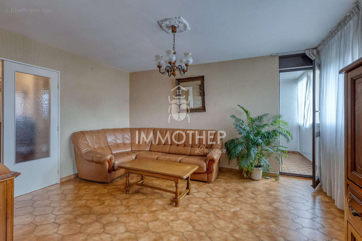 Appartement à ECHIROLLES