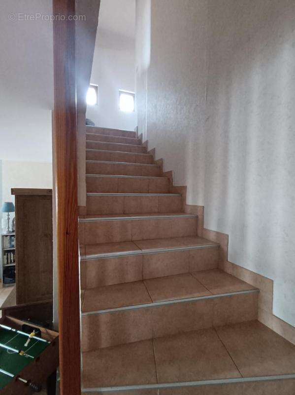 Maison à SAINT-JUST-SAINT-RAMBERT