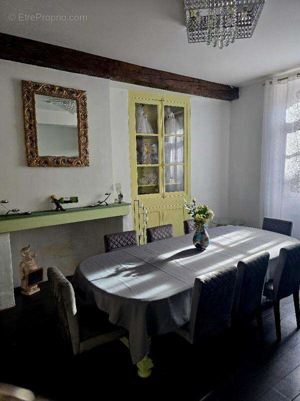 Maison à COUIZA