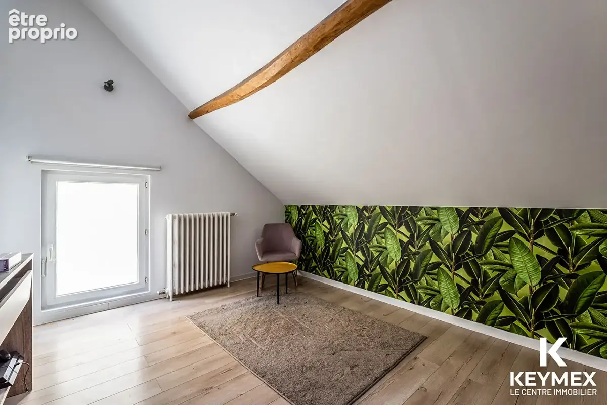 Maison familiale de caractère à vendre à Neuilly-en-Thelle - 6 pièces - 4 chambres - photo 7