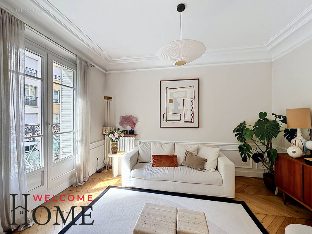 Appartement à LEVALLOIS-PERRET