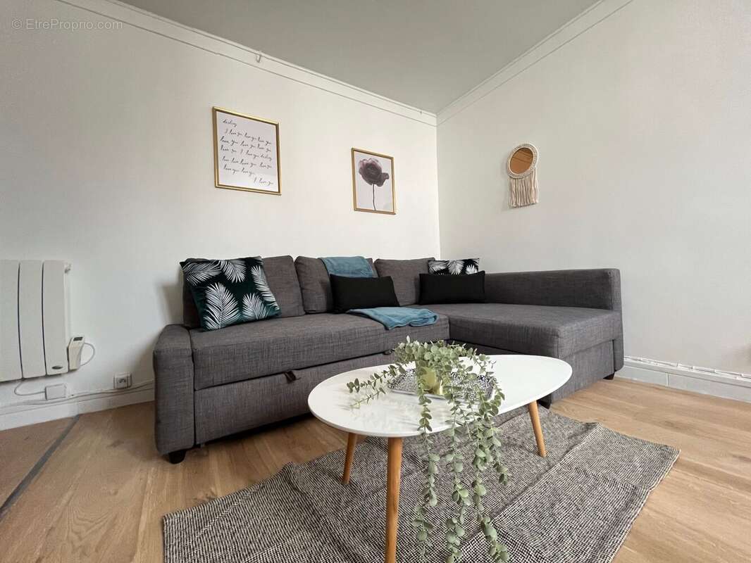 Appartement à PARIS-11E
