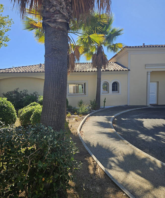 Maison à SAINTE-MAXIME