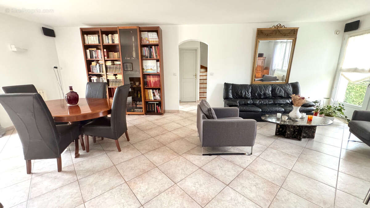 Maison à EVRY