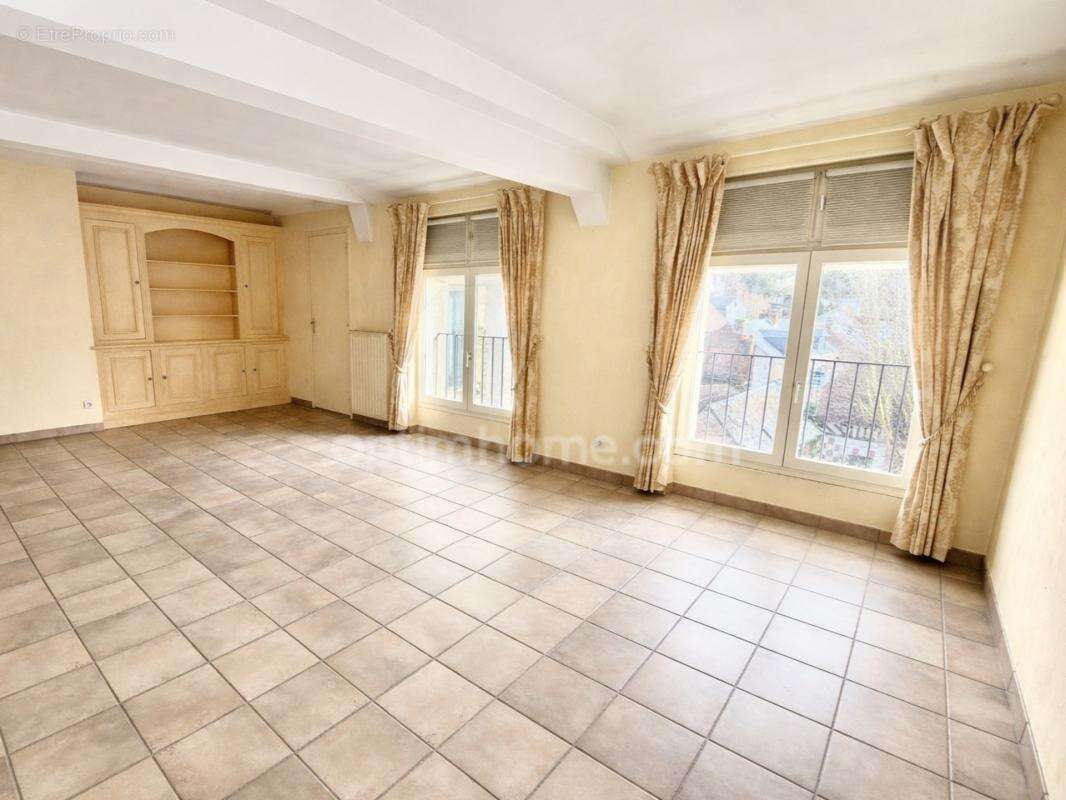 Appartement en duplex spacieux et lumimeux - proche centre ville - lisieux (14) - photo 10