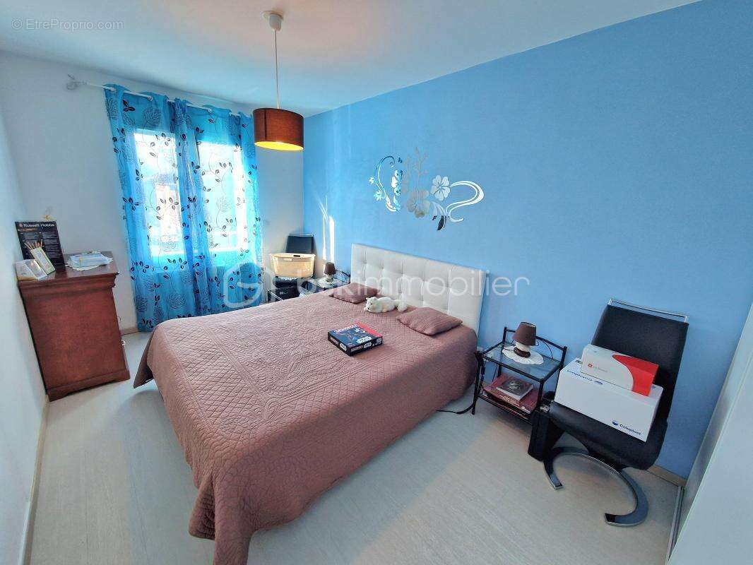 Appartement à ANDREZIEUX-BOUTHEON