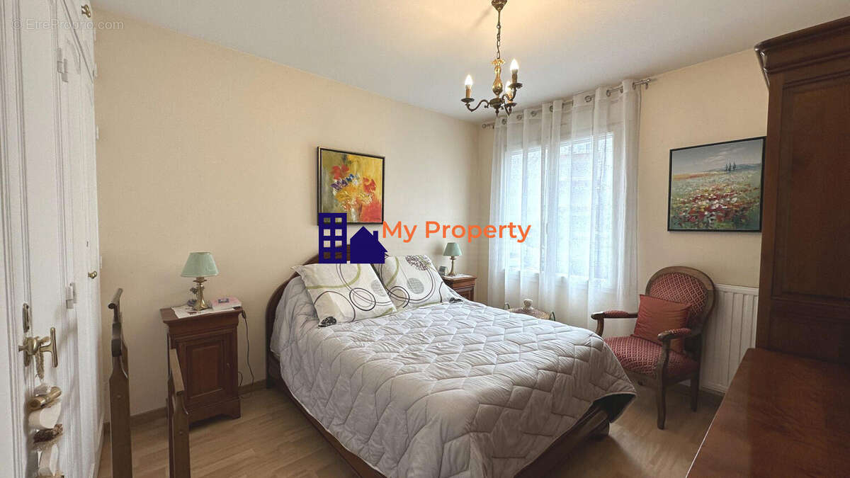 Appartement à HOUILLES