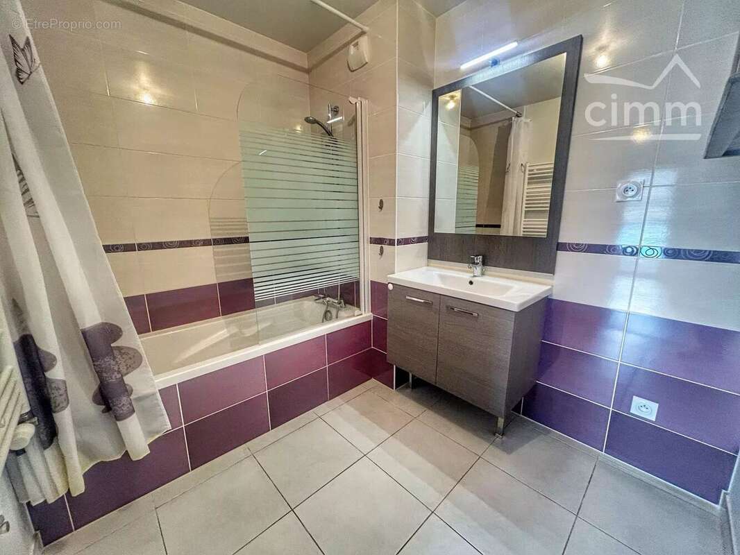 Appartement à LA RAVOIRE