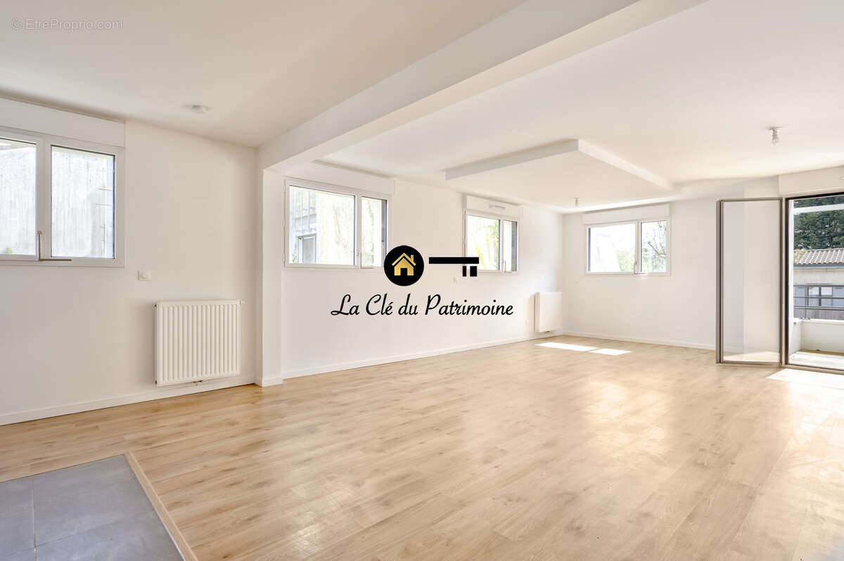 Appartement à BORDEAUX