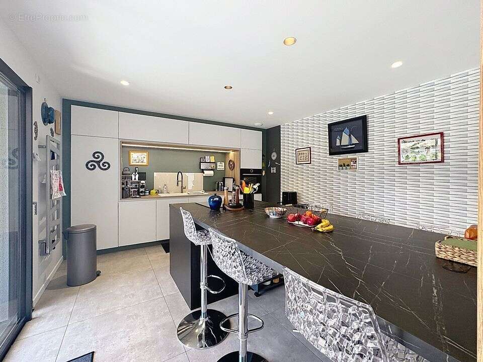 PLOEMEUR - EXCLUSIVITÉ – Au calme maison contemporaine neuve, 4 chambres dont une suite parentale - photo 11