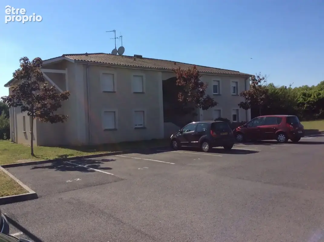 Appartement à COUTRAS