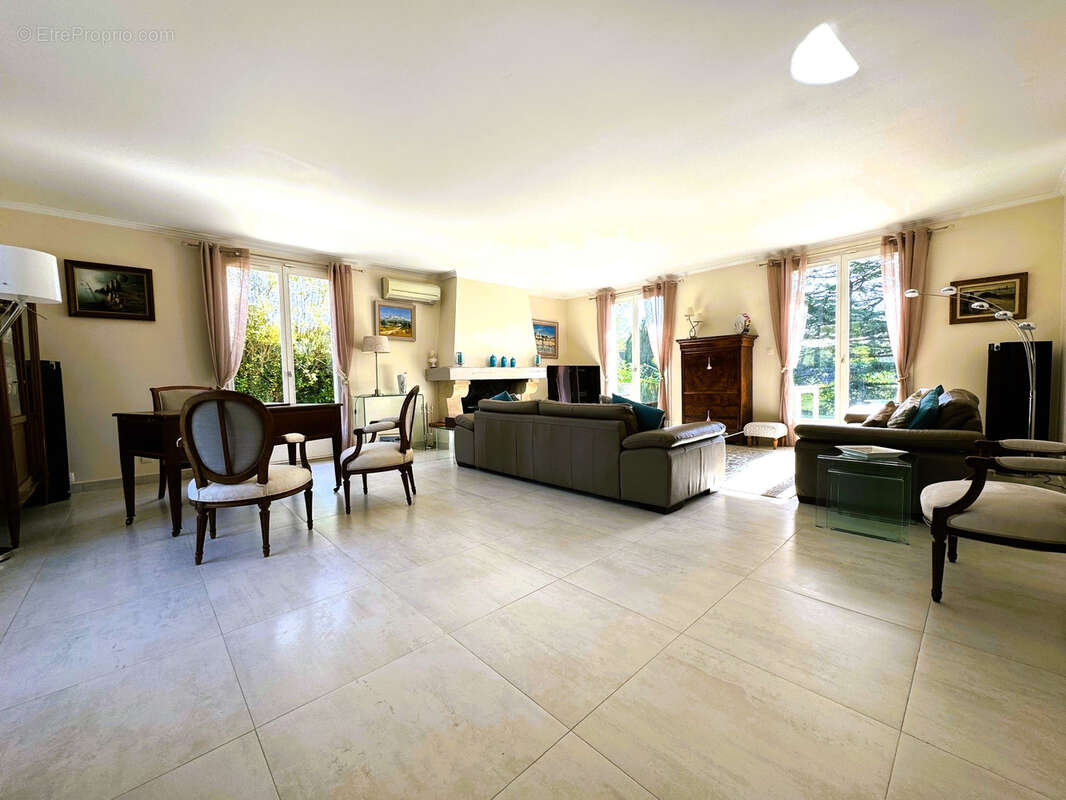 Maison à SAINT-WITZ