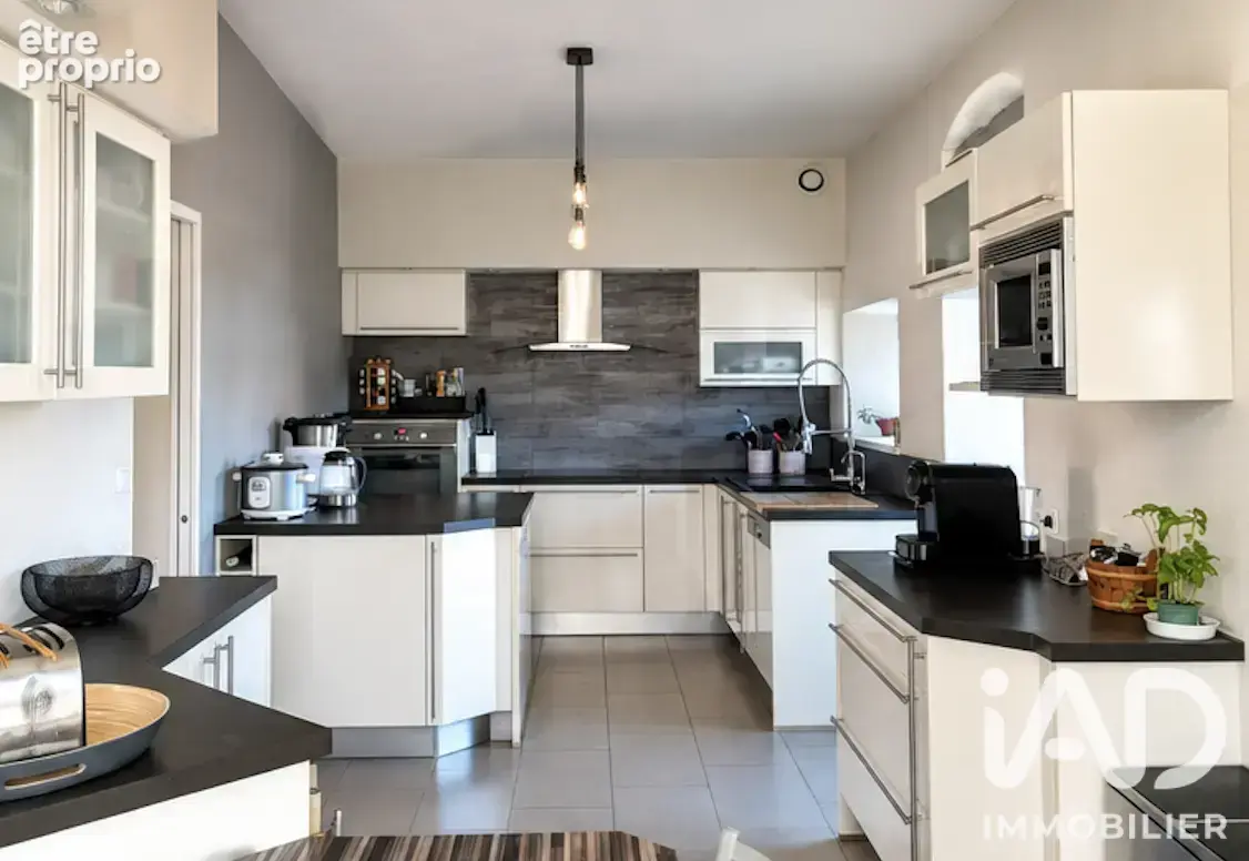 Maison à vendre Cholet - 345 m² - 10 pièces