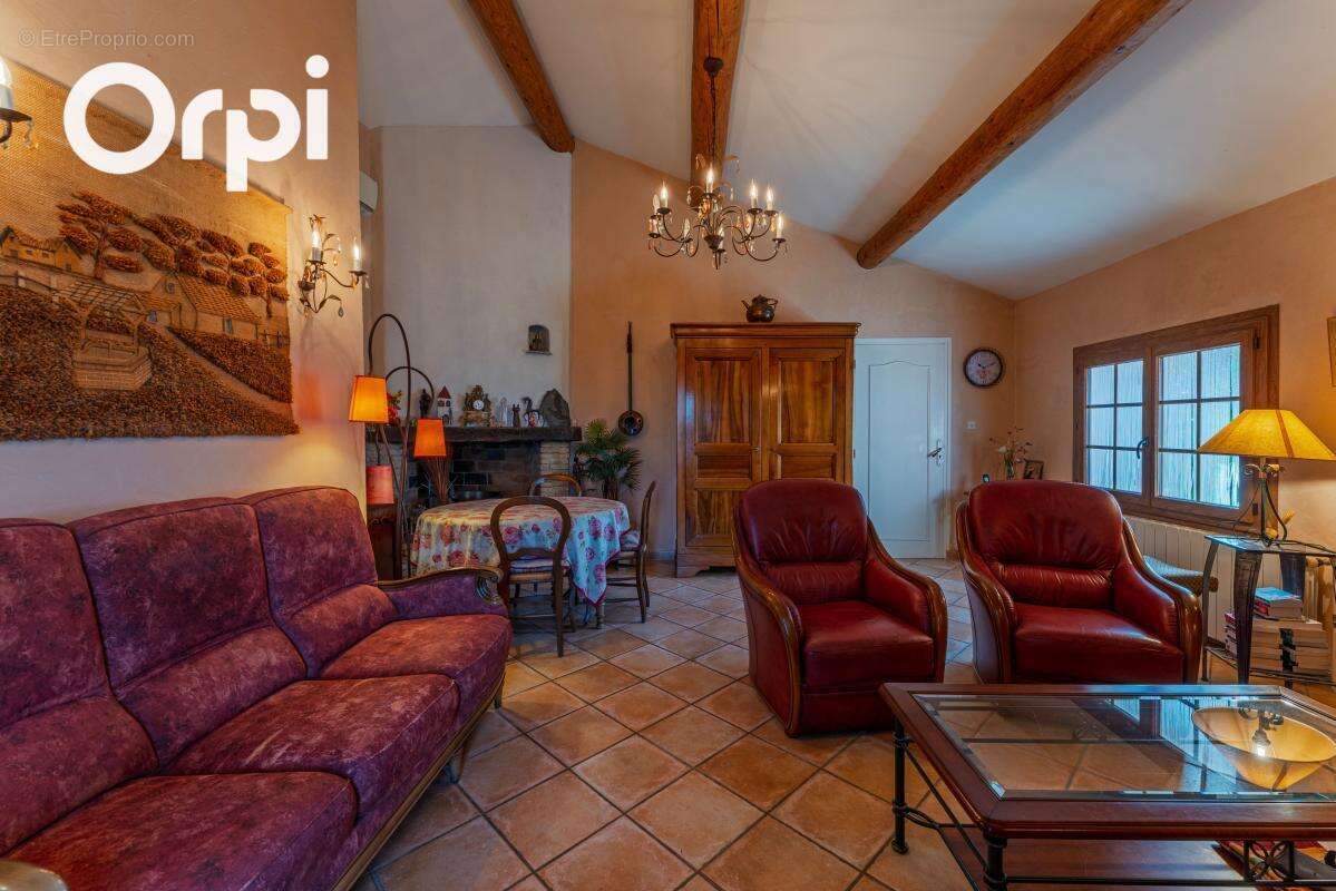 Maison à SAINT-JUST