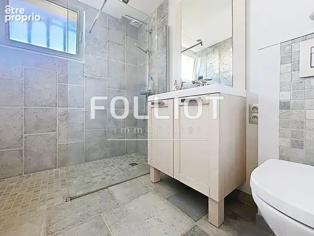 Entre Caen et la mer, vie de plain pied, 6 pièces, dont 4 chambres - photo 10