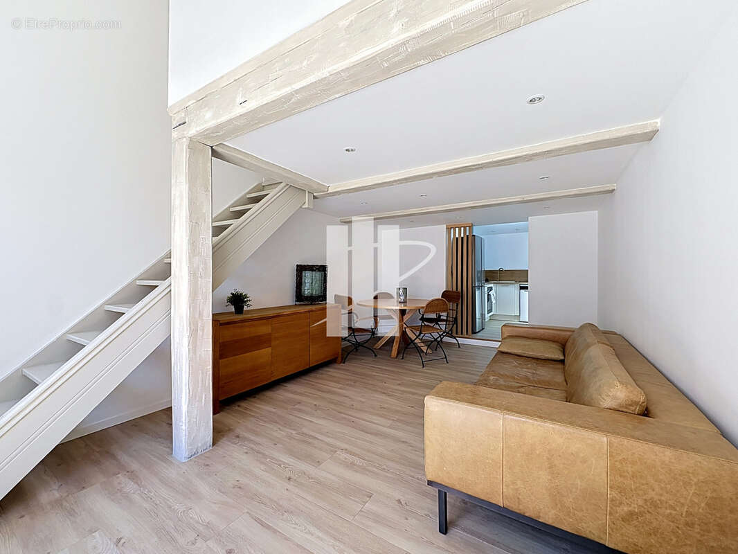 Maison à SAINT-RAPHAEL
