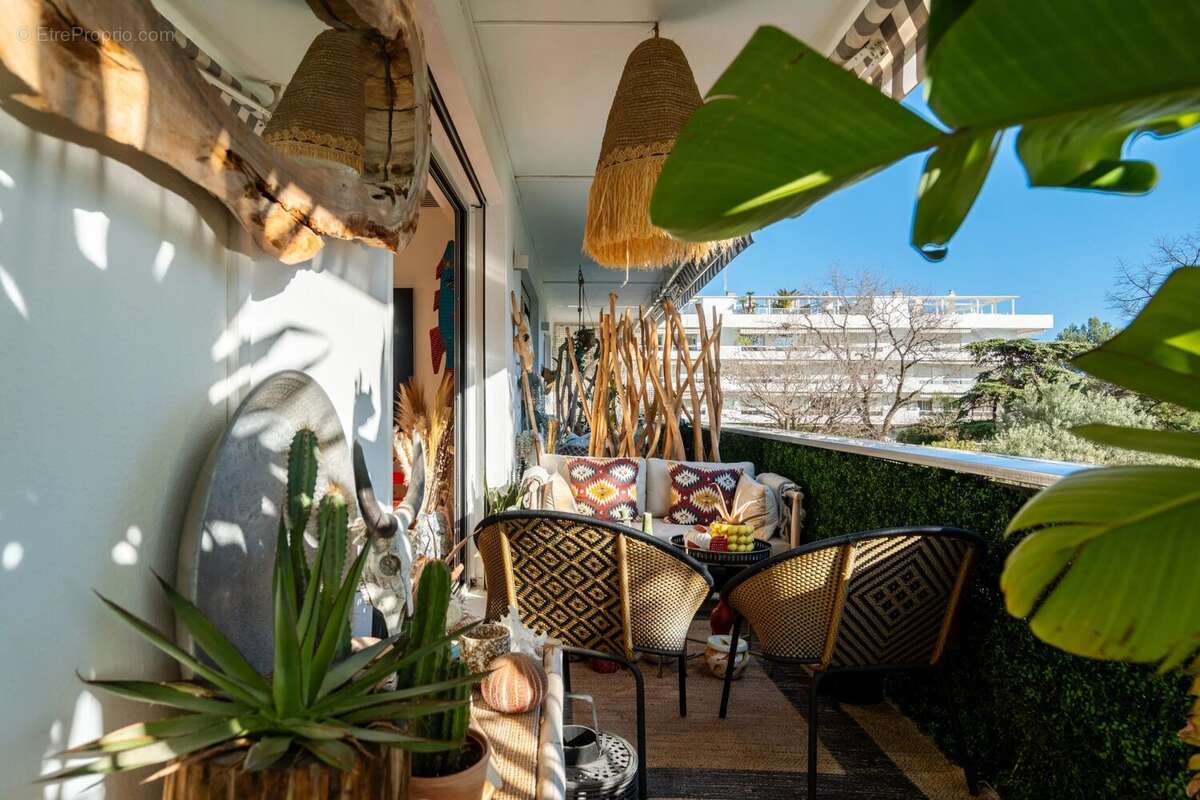 Appartement à MARSEILLE-8E