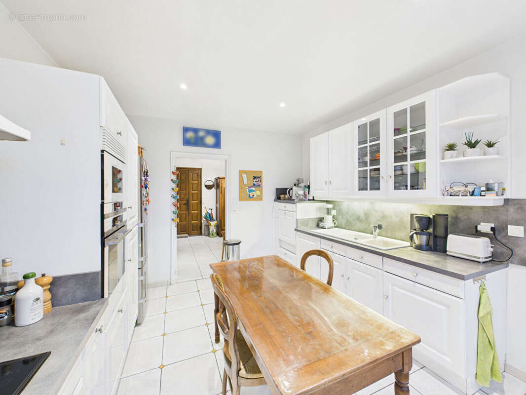 Maison à TOURNON-SUR-RHONE