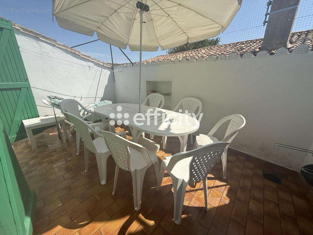 Maison 99 m² à Le Bois-Plage-En-Re  - photo 4