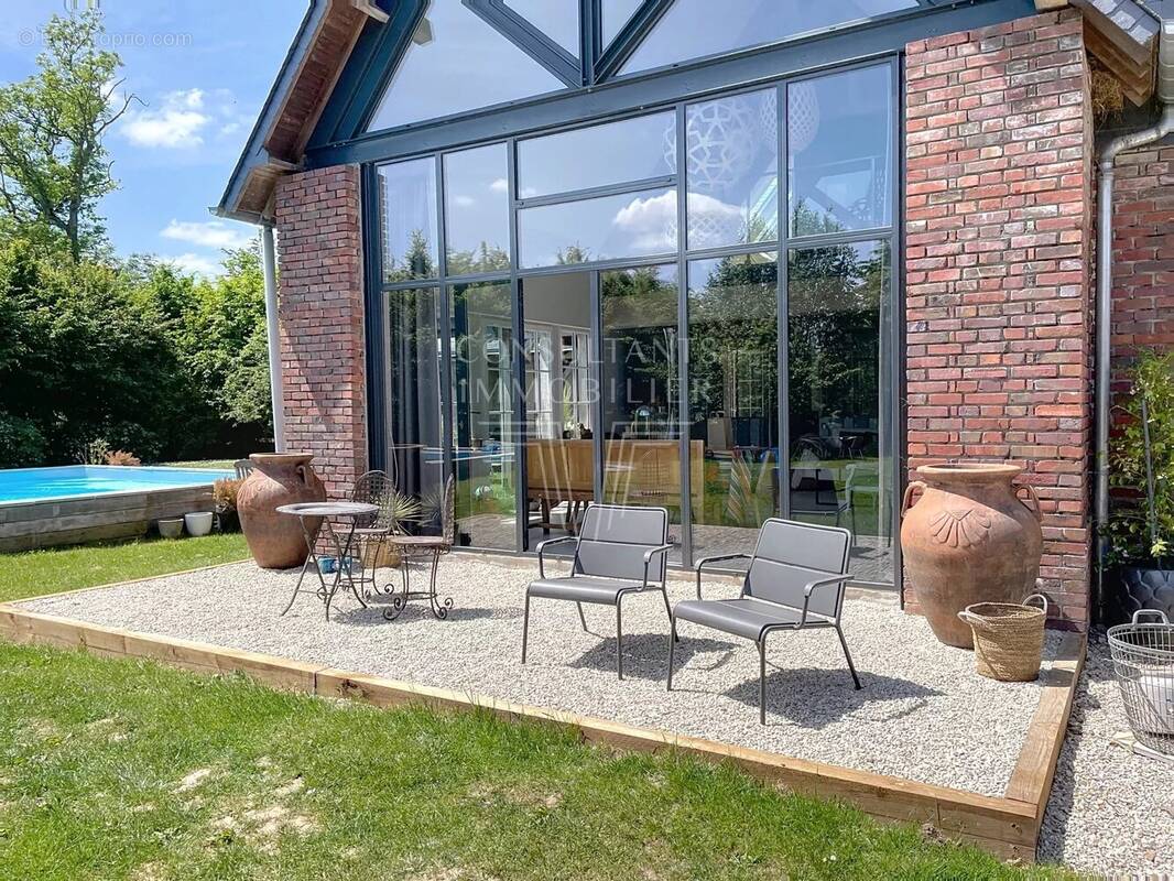 Maison à PONT-L&#039;EVEQUE