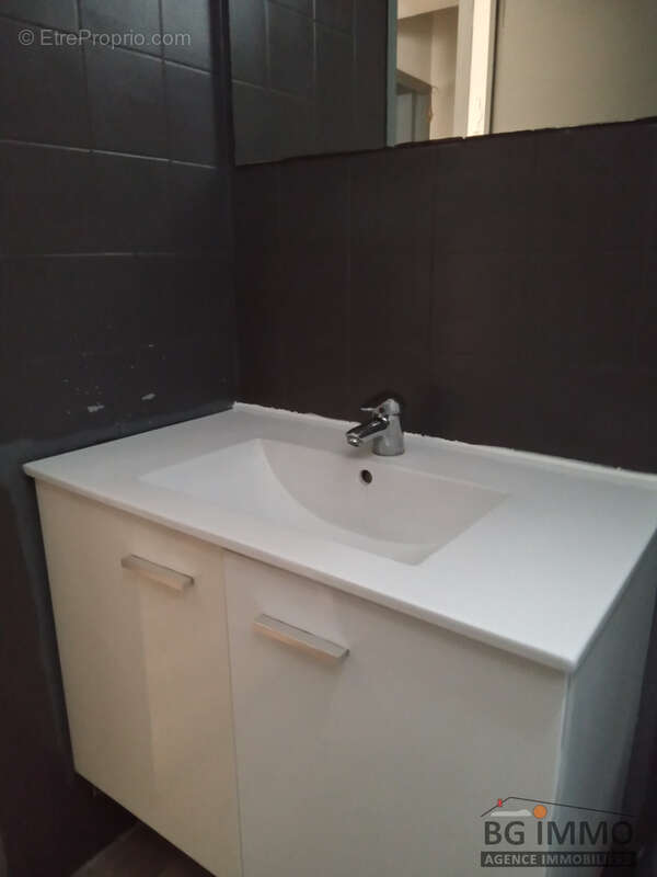 Appartement à VIAS
