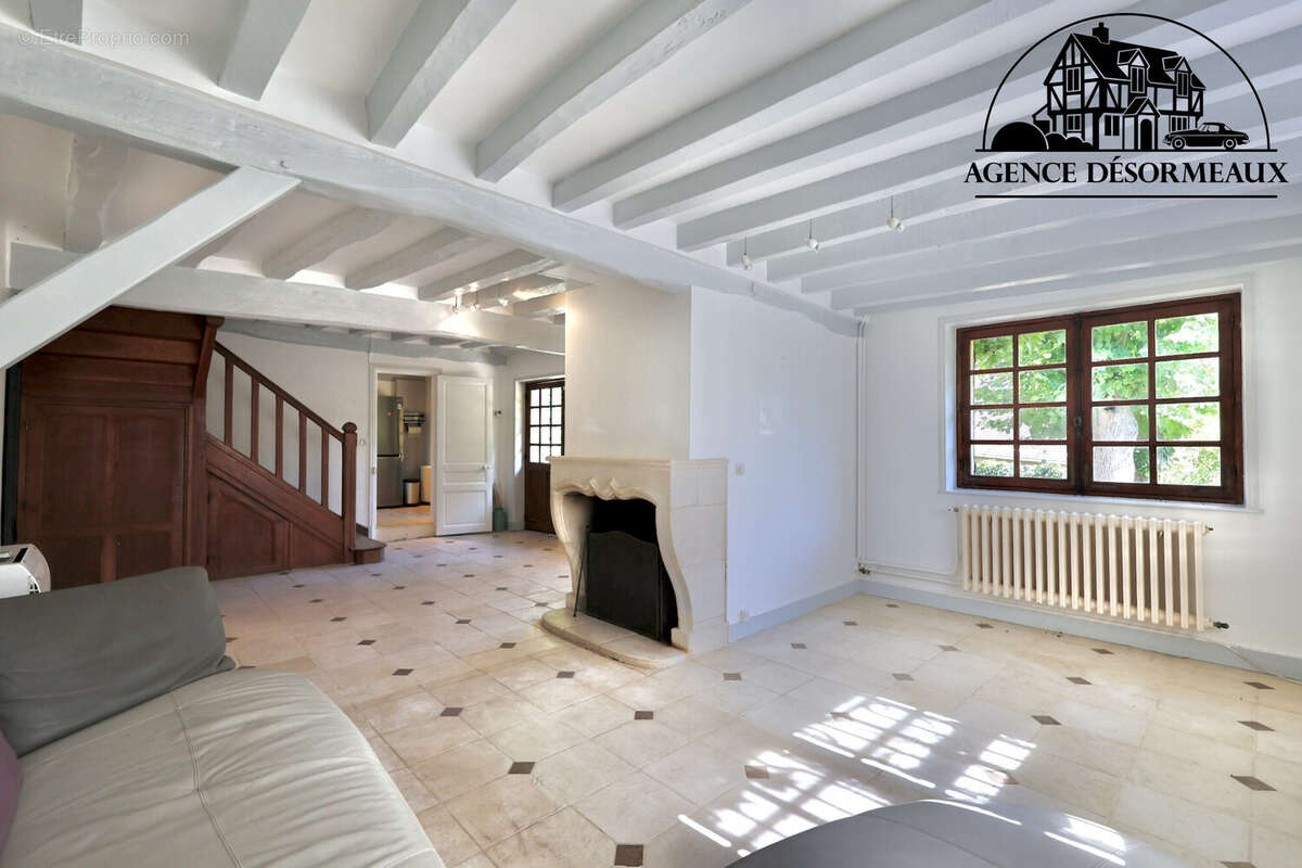 Maison 158 m² à Sorel-Moussel  - photo 3