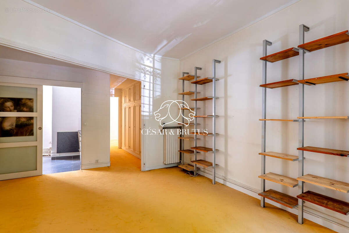 Appartement 57 m² à Paris-14e  - photo 3