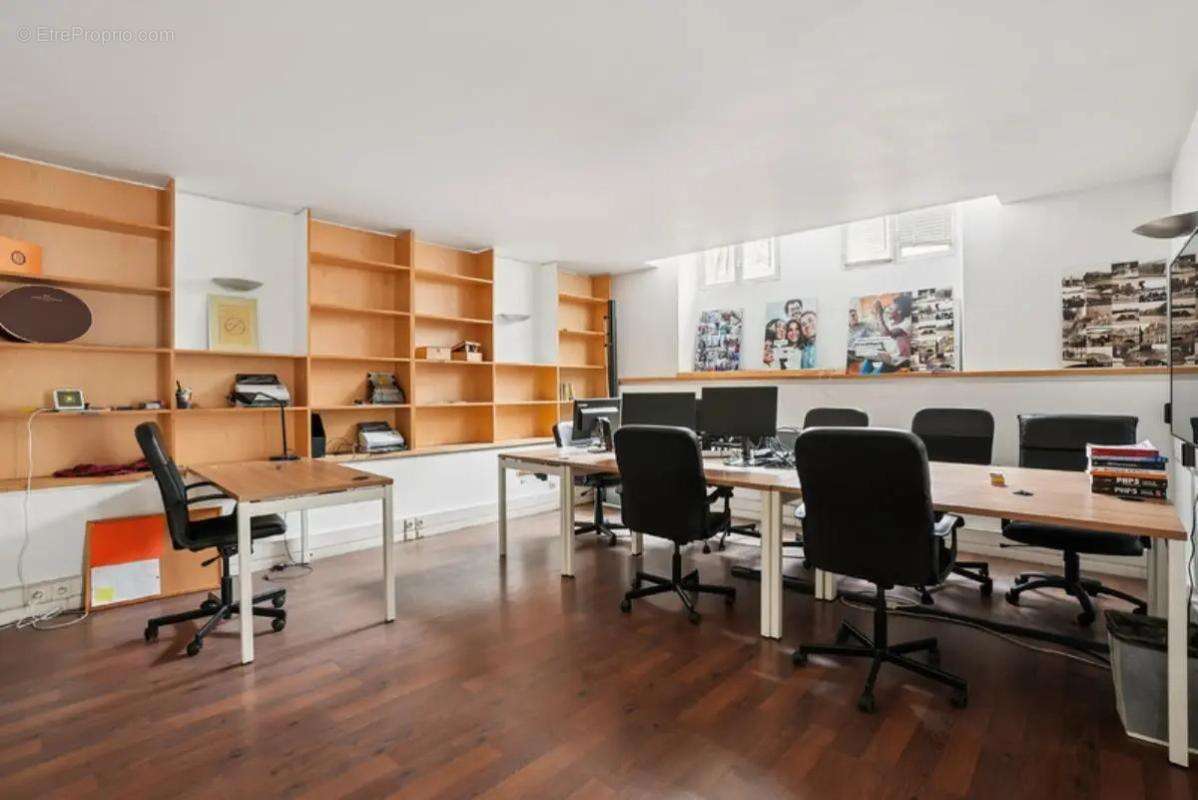 Commerce à ISSY-LES-MOULINEAUX