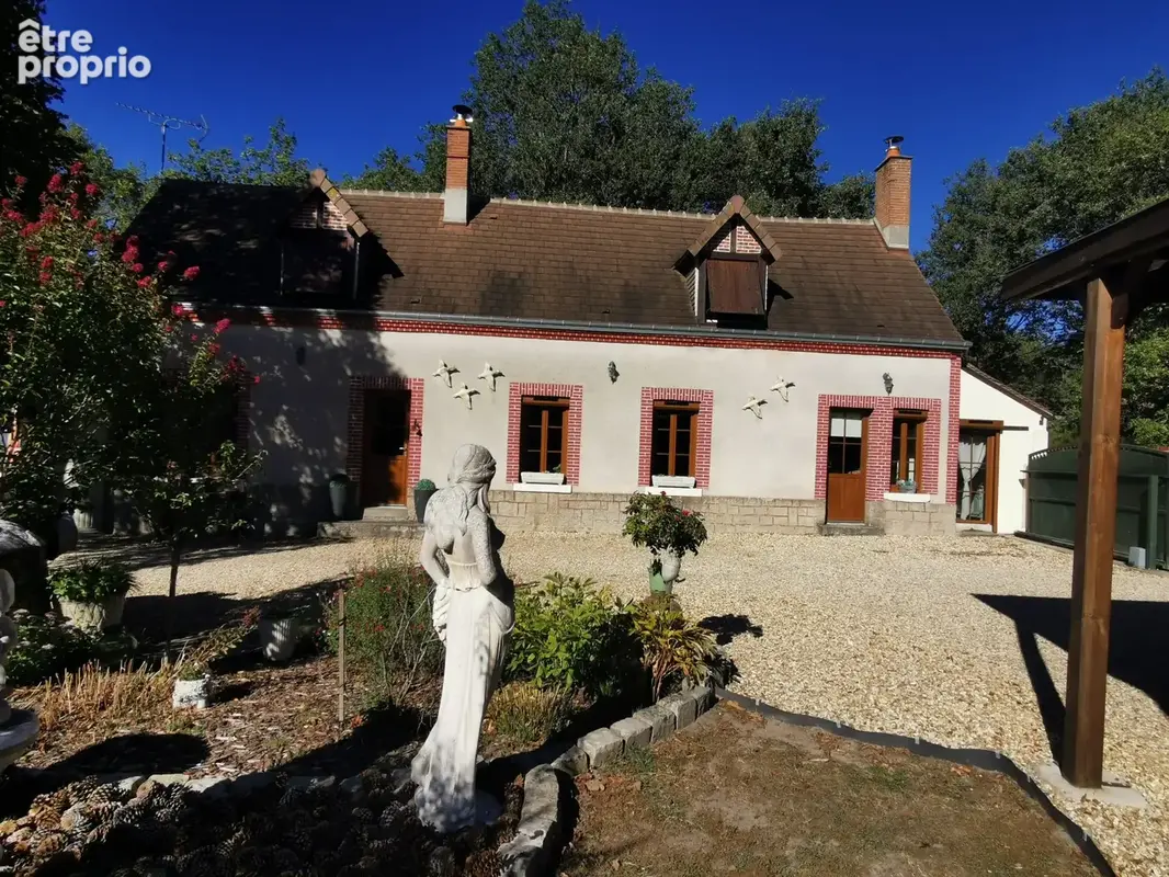 Photo Maison à Villefranche-Sur-Cher au prix de 312 000€