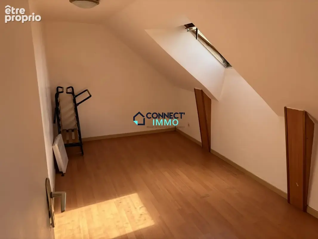 Maison 4 pièces 75 m² à vendre à Kergloff (29270) - photo 9