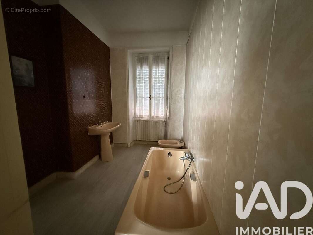 Photo 8 - Maison à LA TURBALLE
