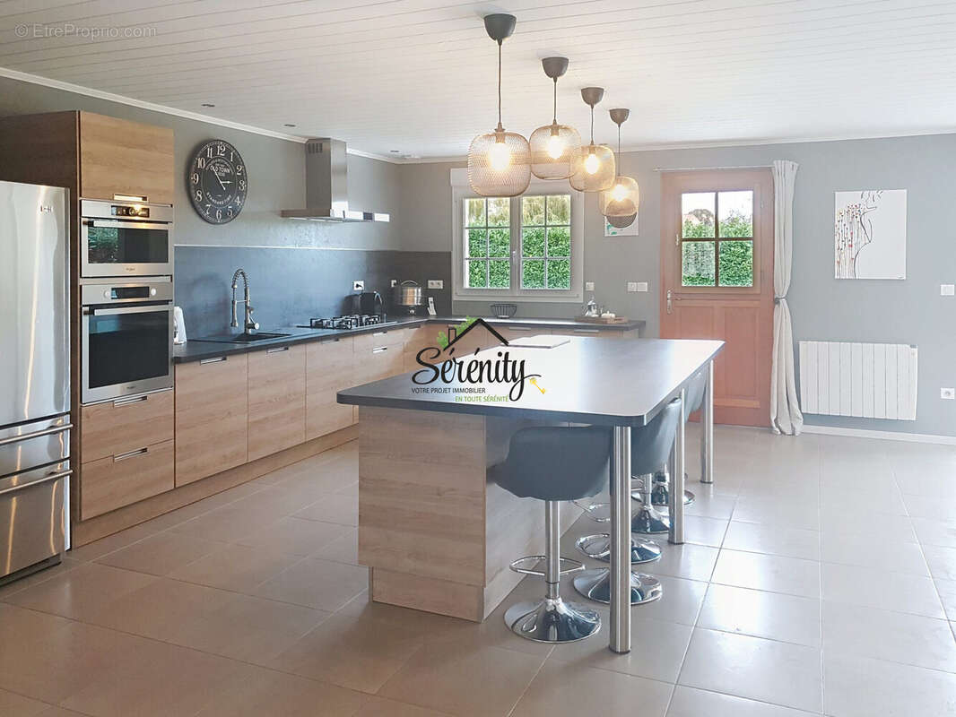 Maison 250 m² à Hamblain-Les-Pres  - photo 2