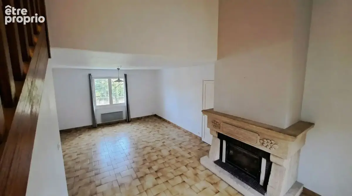 Grand pavillon  160m2 sur 1210m2 à 5mn BOUILLY - photo 2