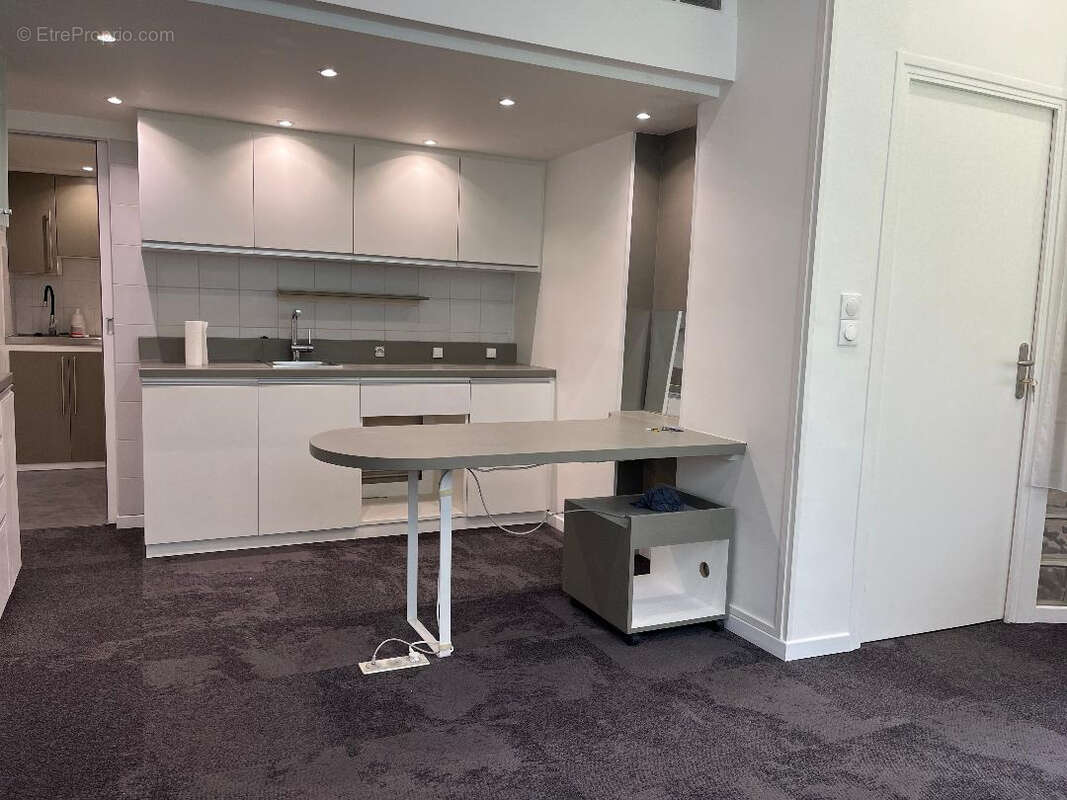 Commerce à JOINVILLE-LE-PONT