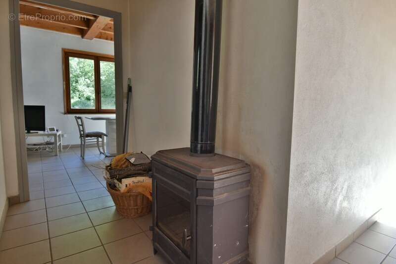 Maison à vendre 4 pièces SAINT MARTIAL (07) - photo 13