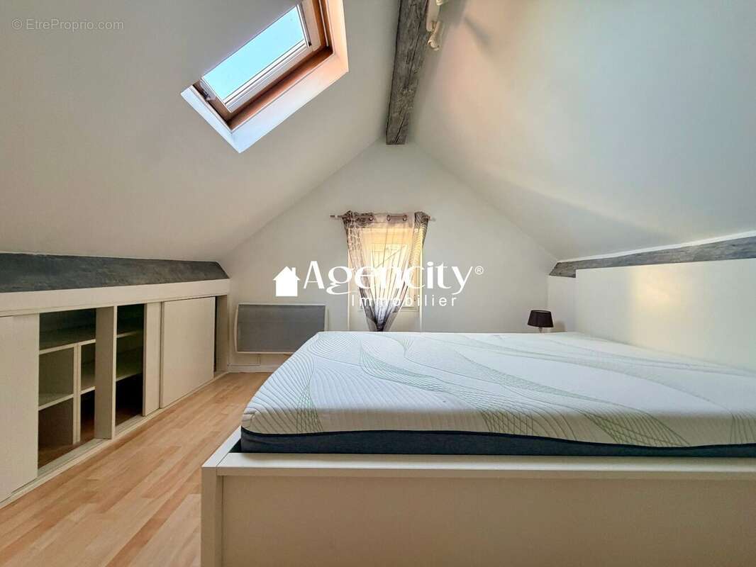 Appartement à TORCY