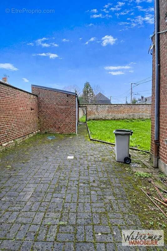 Appartement à BEAUVOIS-EN-CAMBRESIS