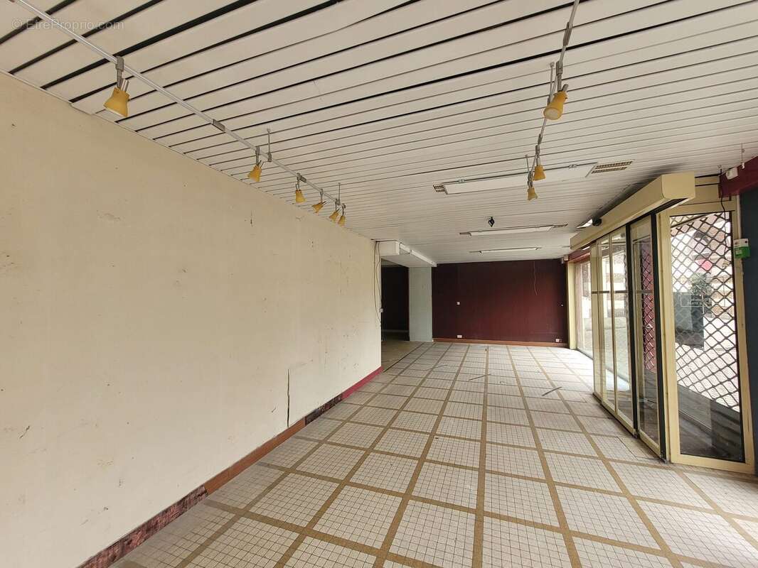 Appartement 822 m² à Longny-Au-Perche  - photo 3