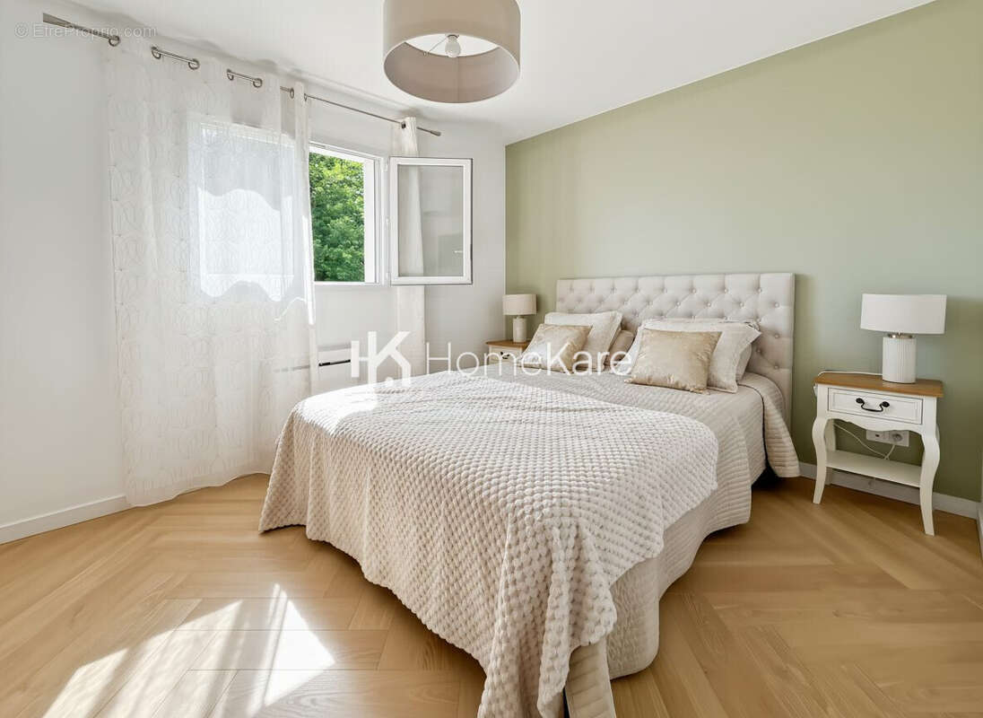 Maison 143 m² à Pessac  - photo 4