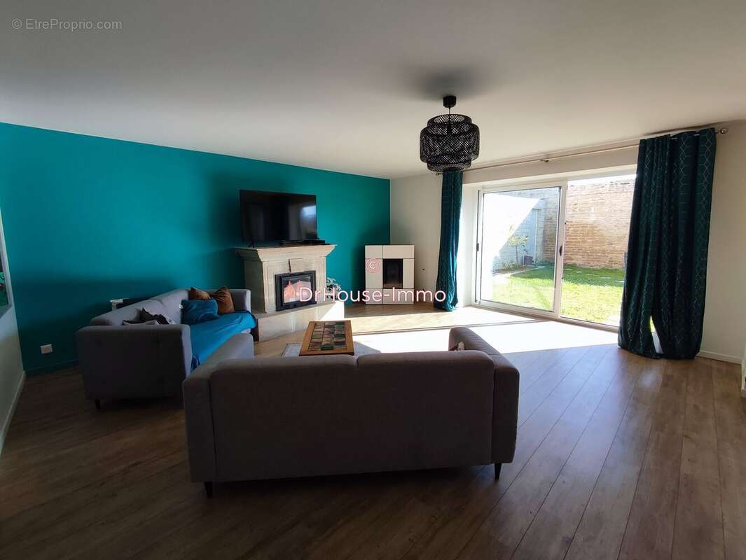 Maison à COURSEULLES-SUR-MER