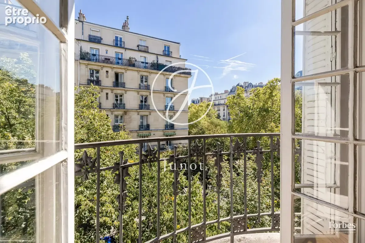 Paris 18e - AVENUE RACHEL - Appartement - 100,46m² Carrez - 2 chambres - Haussmannien - photo 12